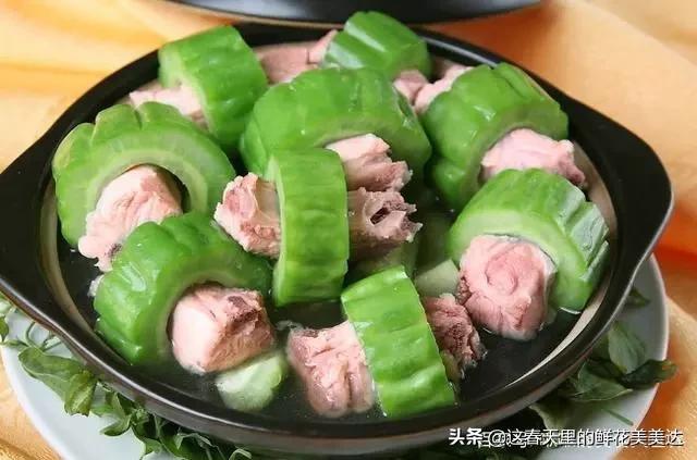 你最喜歡的冬季美食是什么？你的家鄉(xiāng)有什么特有的冬季美食呢?怎么做的呢？